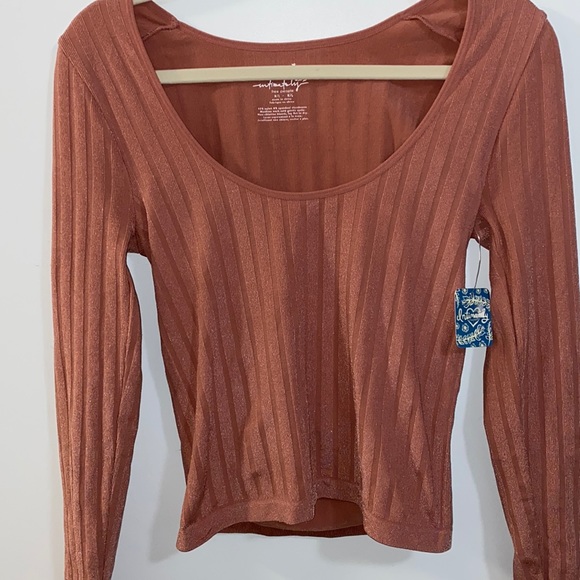 NWT Free People Lucky You Layering
Top✨ Size M/L - Picture 6 of 7